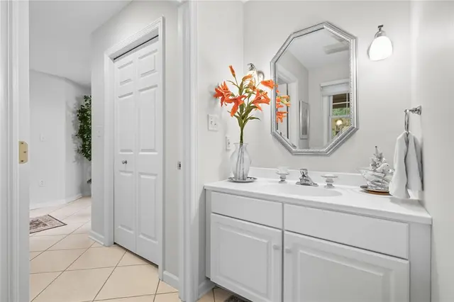 313 Luke Ct gallery image 19