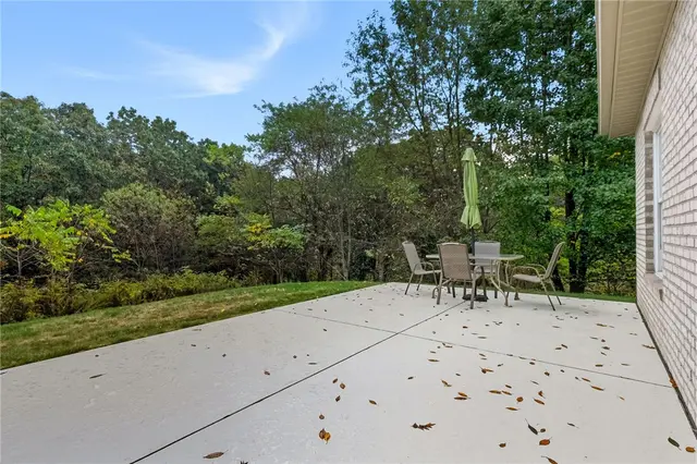 313 Luke Ct gallery image 37