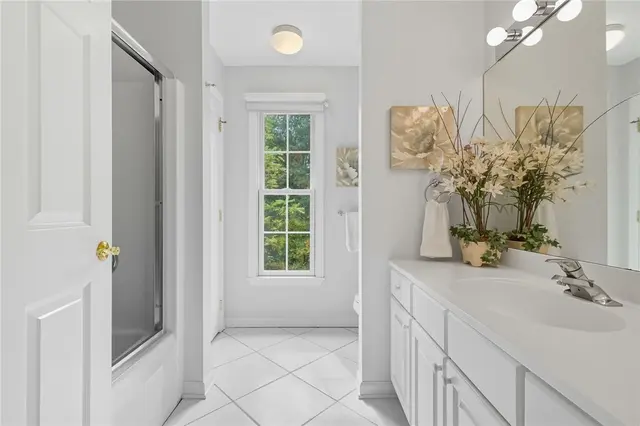 313 Luke Ct gallery image 42