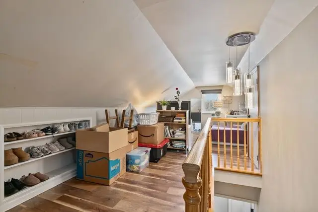 3130 E Hardies Rd gallery image 15