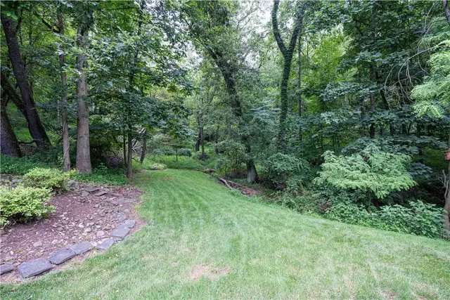 314 Westburn Ct gallery image 14