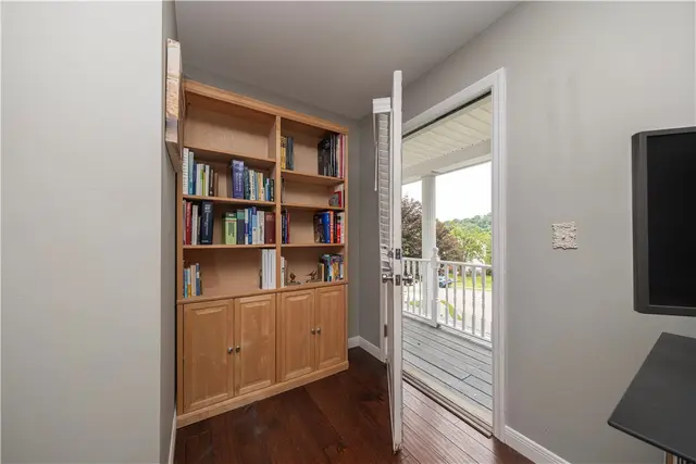 314 Westburn Ct gallery image 19