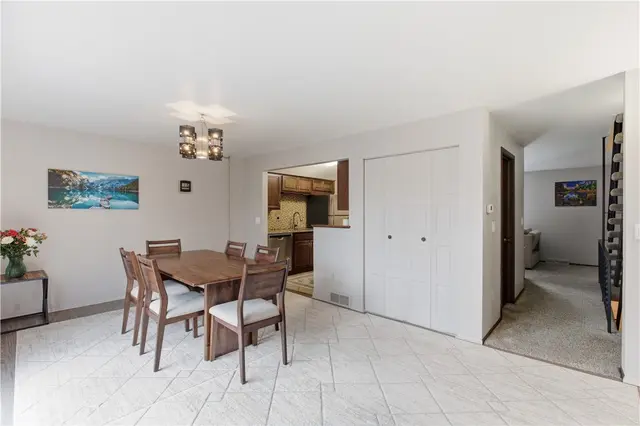 314 Woodbridge DR. gallery image 7