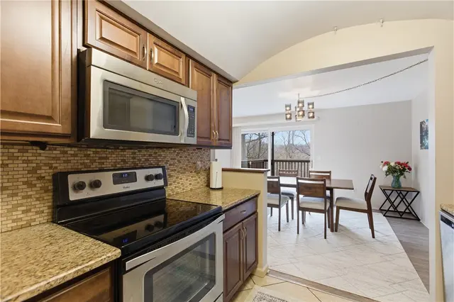 314 Woodbridge DR. gallery image 11