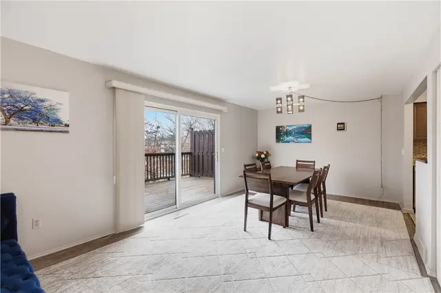 314 Woodbridge DR. gallery image 14