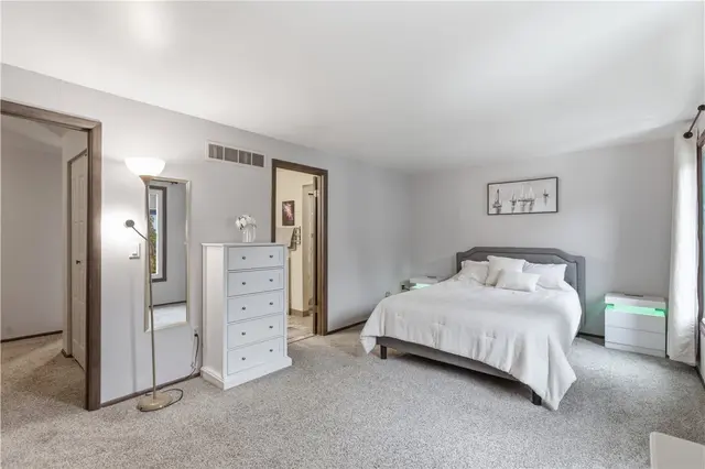 314 Woodbridge DR. gallery image 18