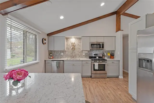 3142 Haberlein Rd gallery image 9