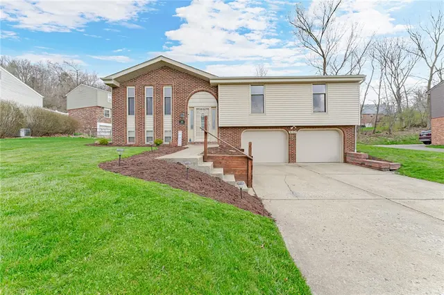 3142 Haberlein Rd