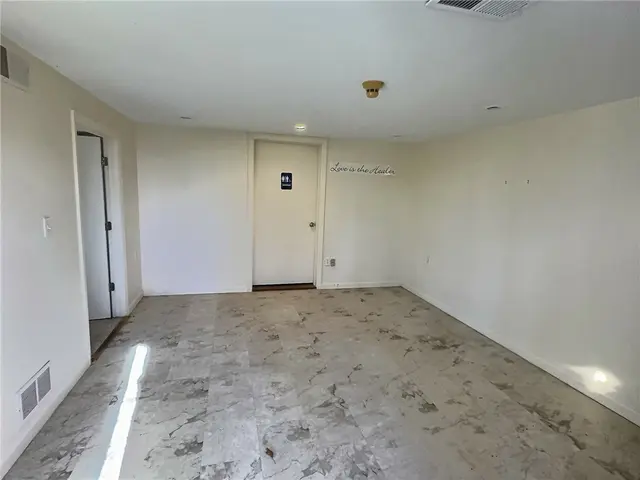 3145 Scenic Drive gallery image 25