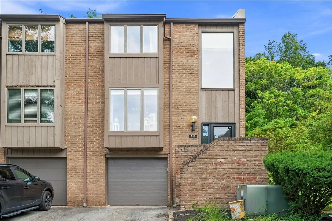316 Elm Ct