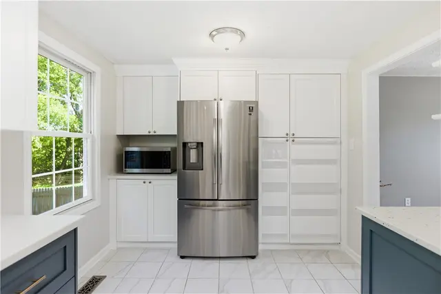 316 Haldeman Dr gallery image 12
