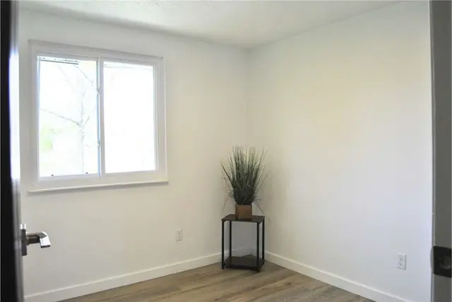 316 Leatherbark Rd gallery image 17