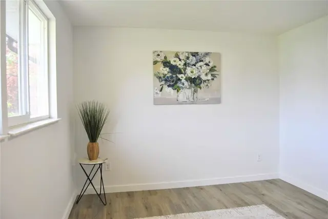 316 Leatherbark Rd gallery image 33