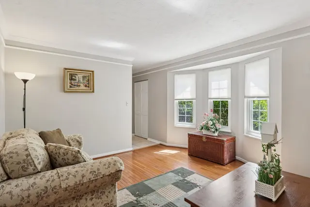 3161 Mohawk DRIVE gallery image 4