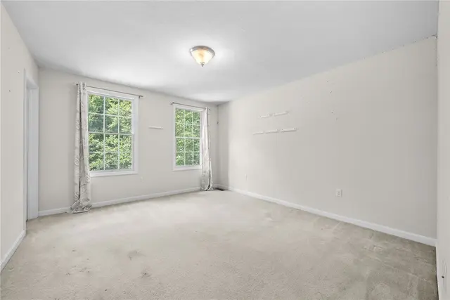 317 Providence Dr gallery image 18