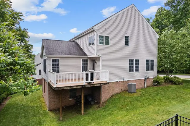 317 Providence Dr gallery image 33