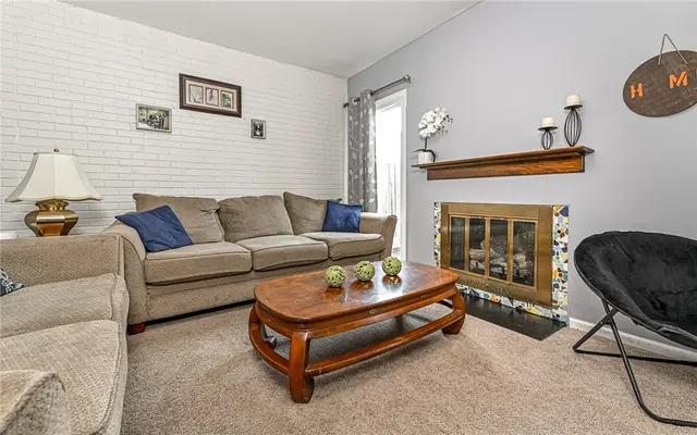 3171 Cheltenham Court gallery image 21