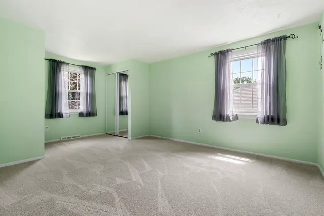 3179 Meadowridge COURT gallery image 3