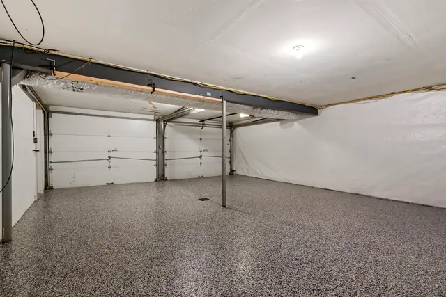 3179 Meadowridge COURT gallery image 5
