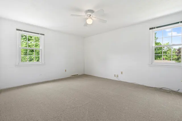 3179 Meadowridge COURT gallery image 15