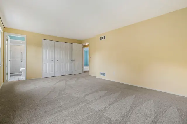 3179 Meadowridge COURT gallery image 31