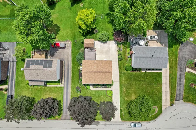 3179 Meadowridge COURT gallery image 39