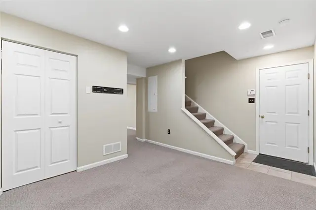 318 Village Drive gallery image 17