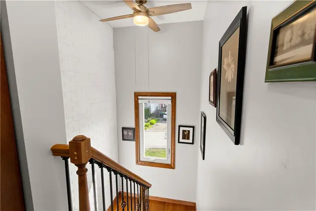 3180 Camberly Dr gallery image 16