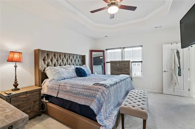 319 Caledonia Place gallery image 18