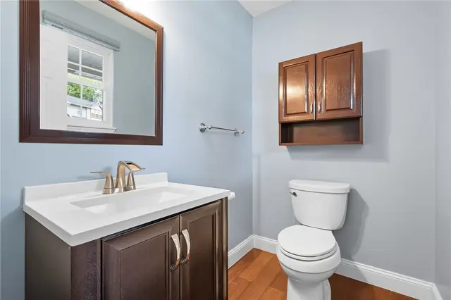 319 Hummingbird Cir gallery image 23