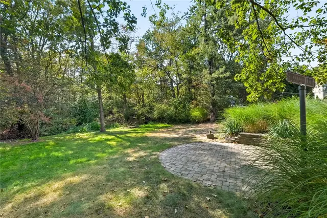 319 Hummingbird Cir gallery image 29