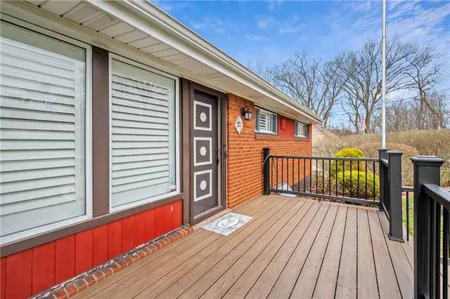 319 Ilex Dr gallery image 3
