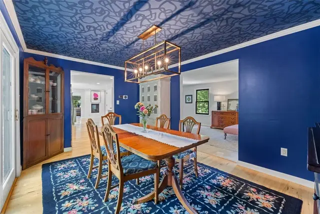 32 Canter Drive gallery image 3