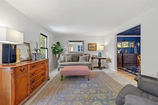 32 Canter Drive gallery image 18