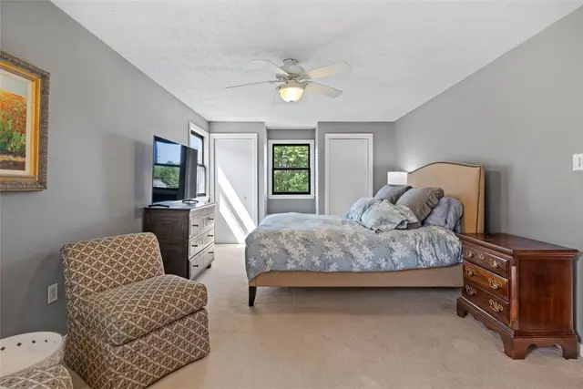 32 Canter Drive gallery image 22