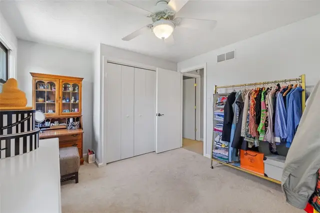 32 Canter Drive gallery image 25