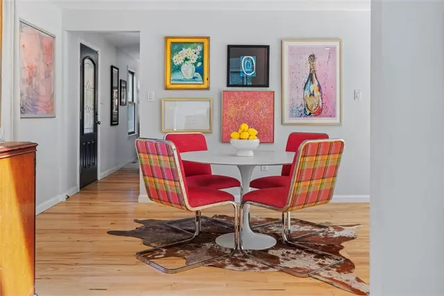 32 Canter Drive gallery image 37