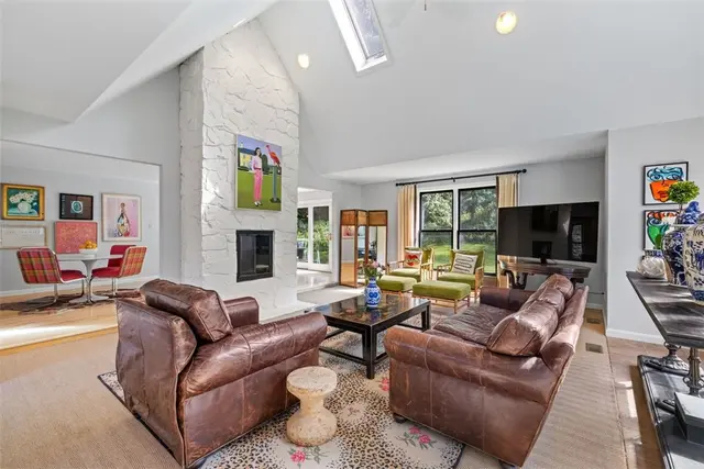 32 Canter Drive gallery image 46
