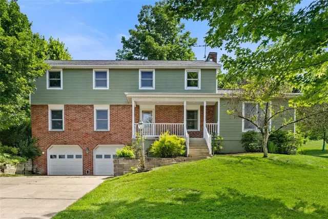 32 Canter Drive