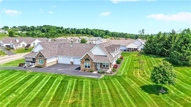 320 Saddlebrook Rd gallery image 8