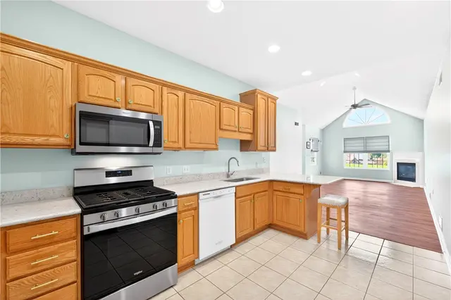 320 Saddlebrook Rd gallery image 10