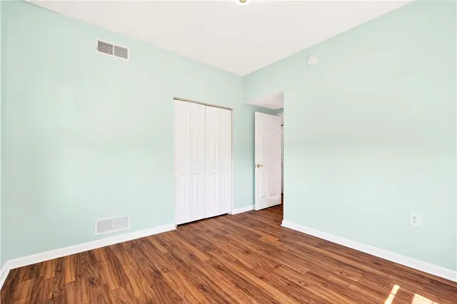 320 Saddlebrook Rd gallery image 15