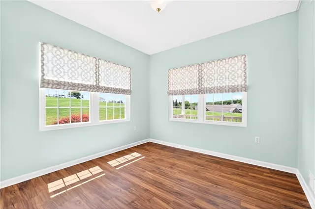 320 Saddlebrook Rd gallery image 21