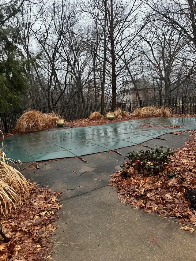 320 Steeplechase Dr gallery image 7