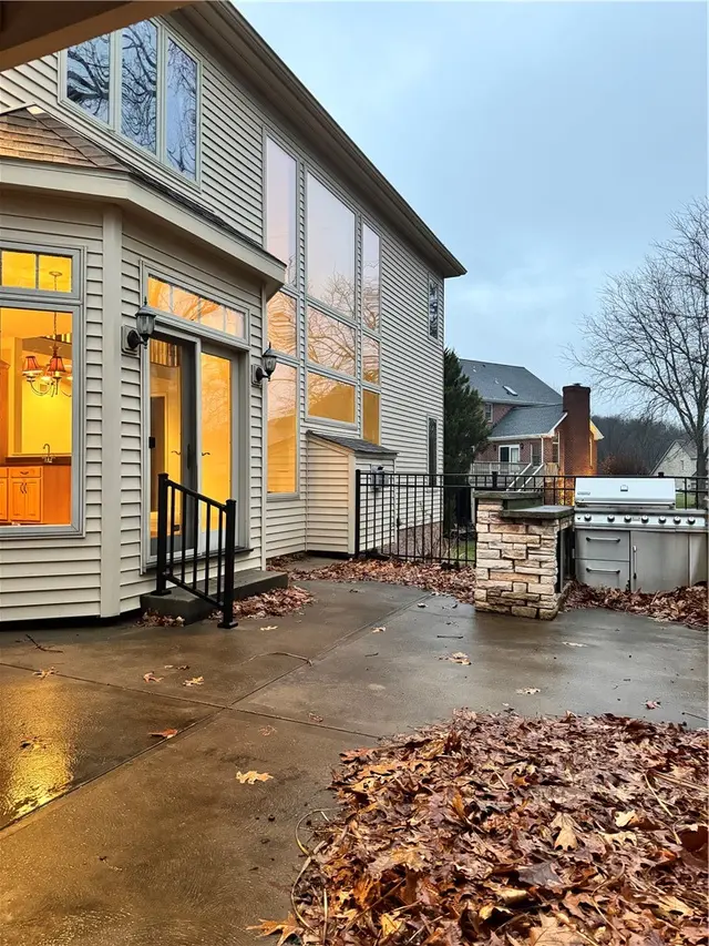 320 Steeplechase Dr gallery image 12