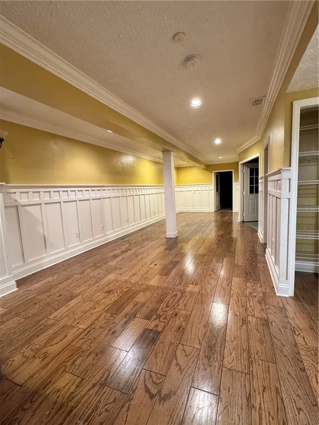 320 Steeplechase Dr gallery image 21