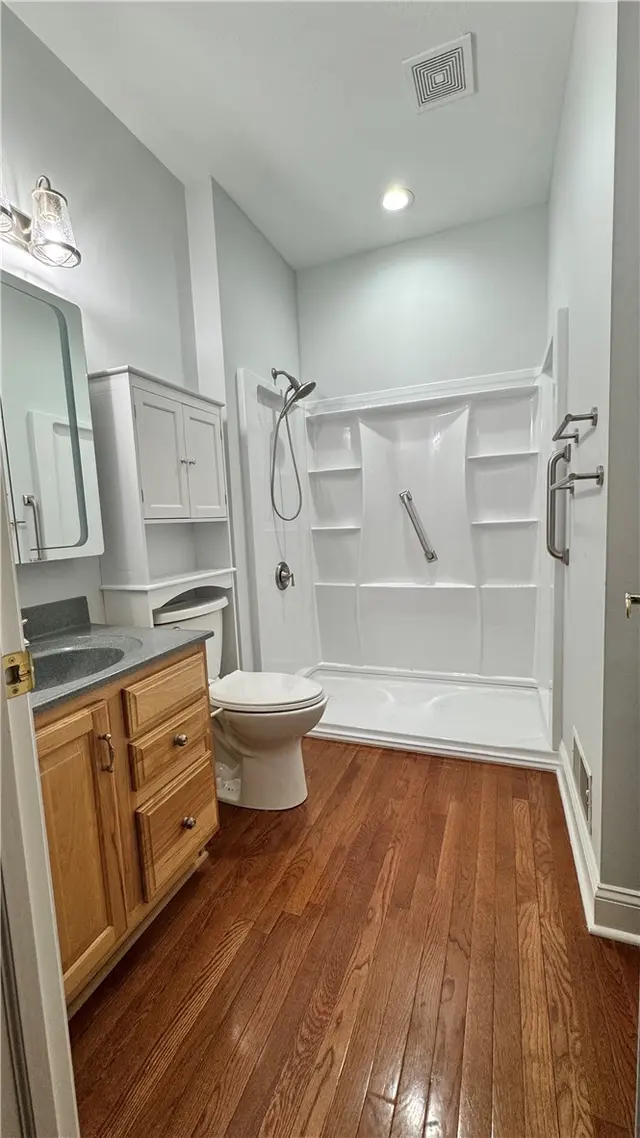 320 Steeplechase Dr gallery image 22