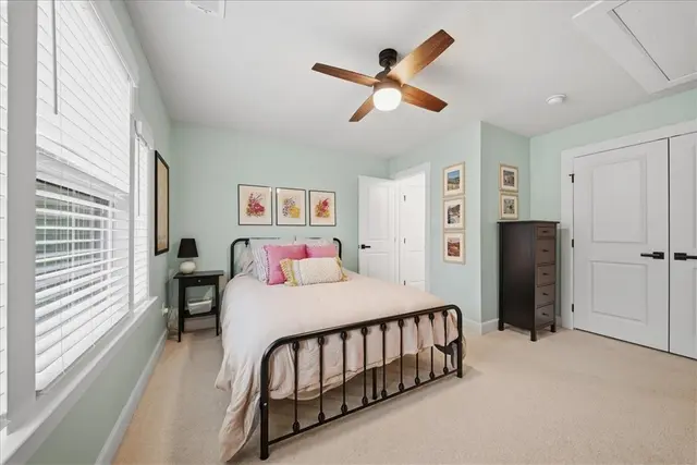 321 Crest Ln gallery image 33