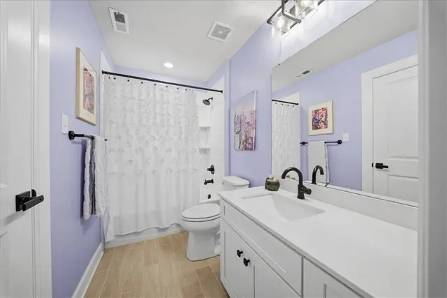 321 Crest Ln gallery image 35