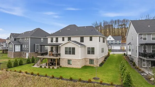 321 Crest Ln gallery image 48